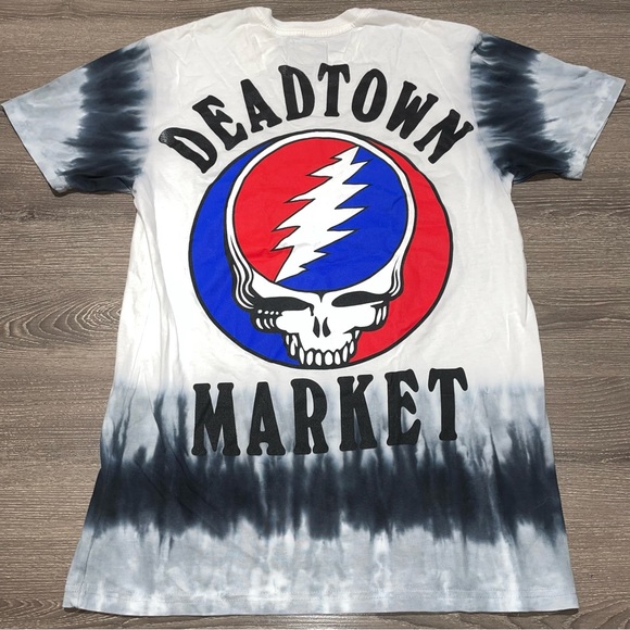 NEW CHINATOWN MARKET x GRATEFUL DEAD Deadtown Tie Dye T-Shirt Men’s Size Small - Picture 3 of 5
